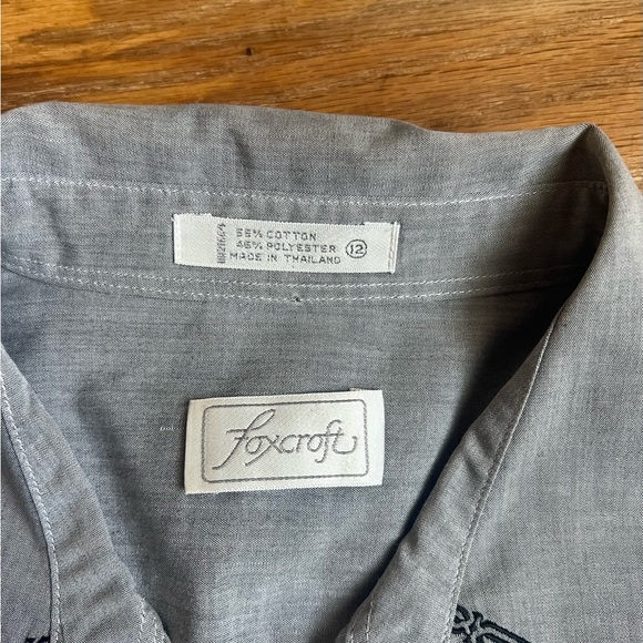 Gray Foxcroft button up size 12 - Picture 7 of 8